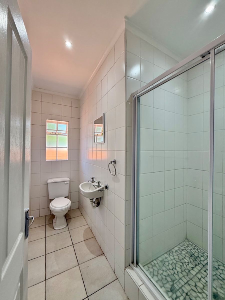 5 Bedroom Property for Sale in Bluewater Bay Eastern Cape